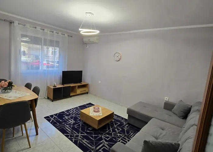 Siar Apartment New Bazaar *