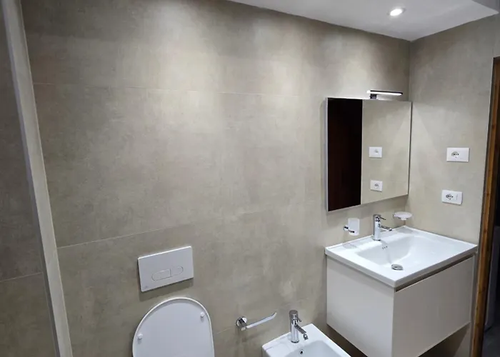 Siar Ali Demi Apartament